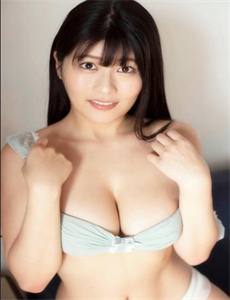 《国产美女流白浆》