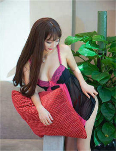 《色欲AV巨乳无码一区二区》